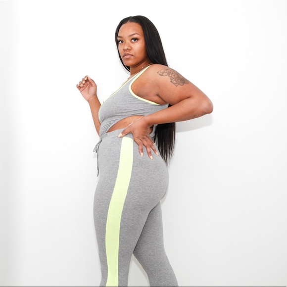 Women’s Comfy Jumpsuit - Picture 11 of 16